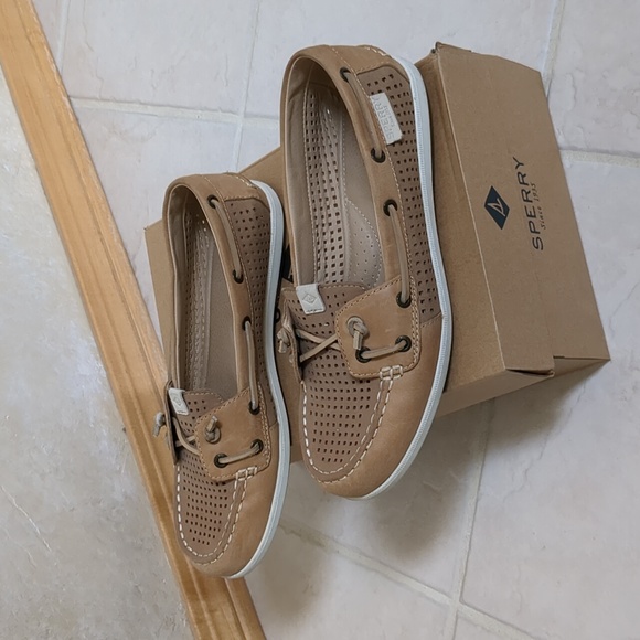 Sperry Topsiders - Picture 2 of 6